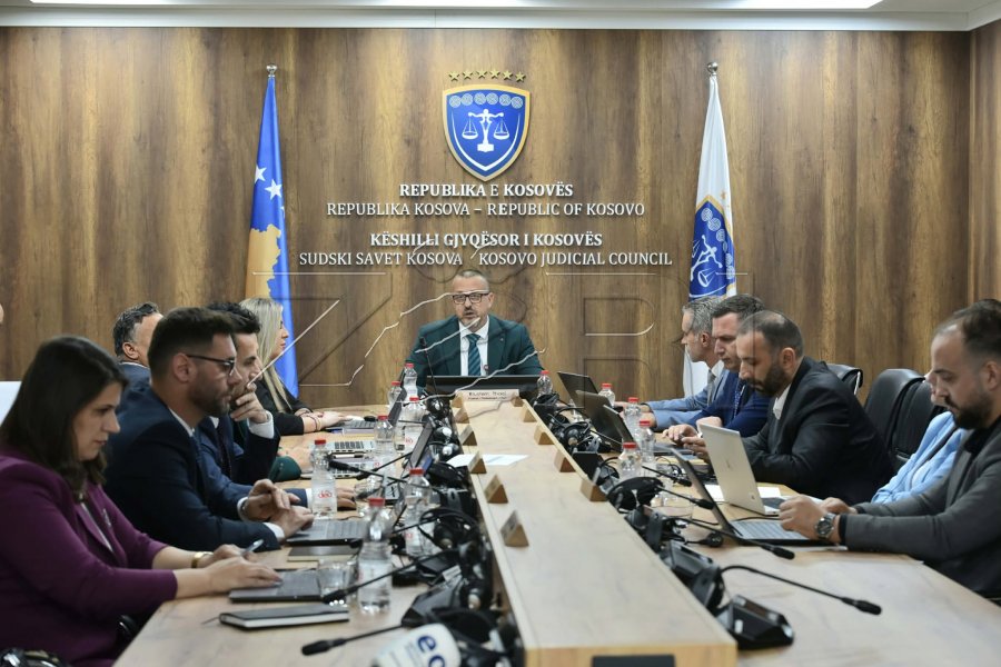 KGJK-ja të premten do ta shqyrtojë kërkesën e dorëheqjeve të gjyqtarëve serbë