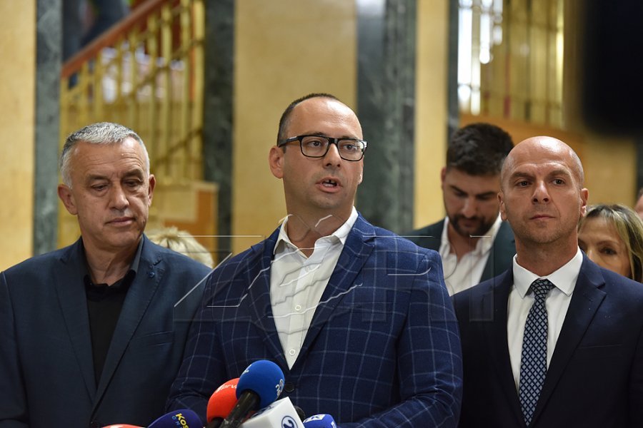 Zyrtarë të Listës Serbe dyshohen për sulm ndaj rendit kushtetues dhe vepra të tjera penale
