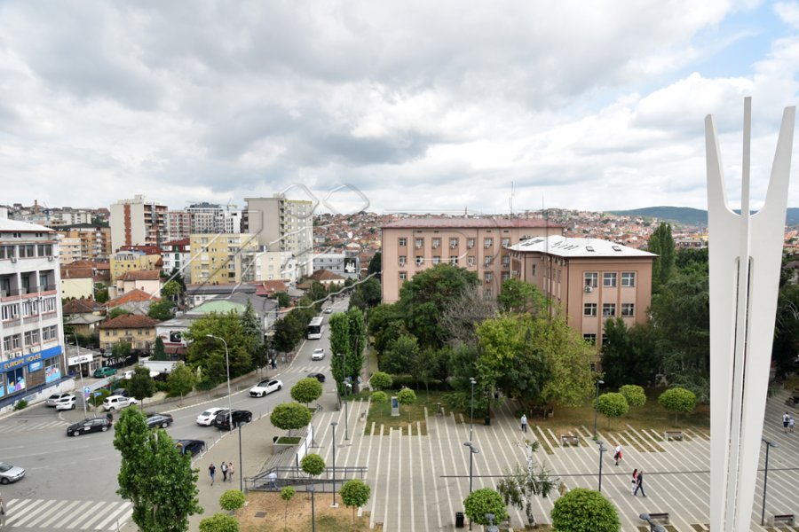 Dhoma e Tregtisë kundërshton draftrregulloren e Prishtinës për tarifat komunale: Rrit barrën për bizneset