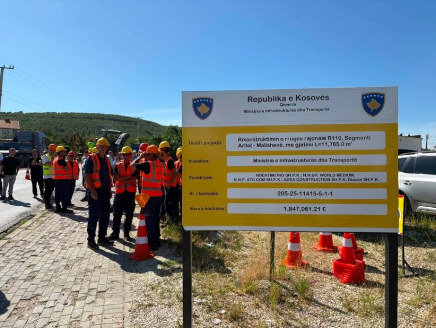 Fillojnë punimet për rikonstruktimin e rrugës rajonale Arllat - Malishevë