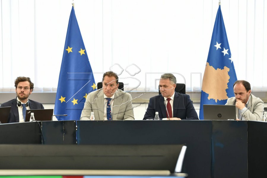 Bllokada në Kuvend rrezikon humbjen e rreth 60 milionë eurove nga Plani i Rritjes i BE-së