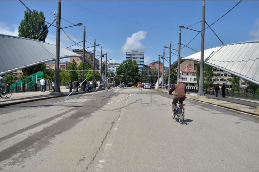 12 vjet nga heqja e barrikadës mbi urën në Mitrovicë
