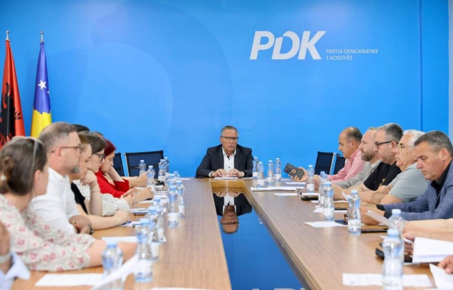 Mblidhet kryesia e PDK-së, nisin përgatitjet për procesin e brendshëm zgjedhor