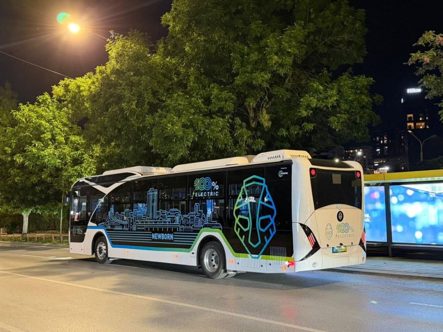 Qytetarët mbështesin autobusët elektrikë: Politika të mos i pengojë projektet në interes publik