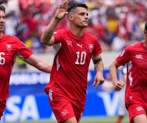 Granit Xhaka reagon ndaj kritikave: Nuk kam kafshuar askënd
