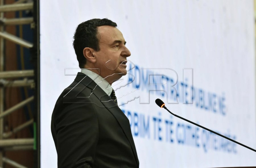 Kurti: Administrata publike duhet të jetë urë mes qytetarit dhe të drejtave të tij