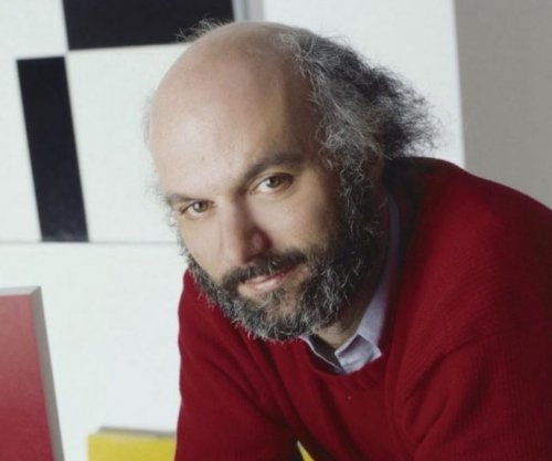 Regjisori legjendar James Burrows vdes në moshën 85-vjeçare