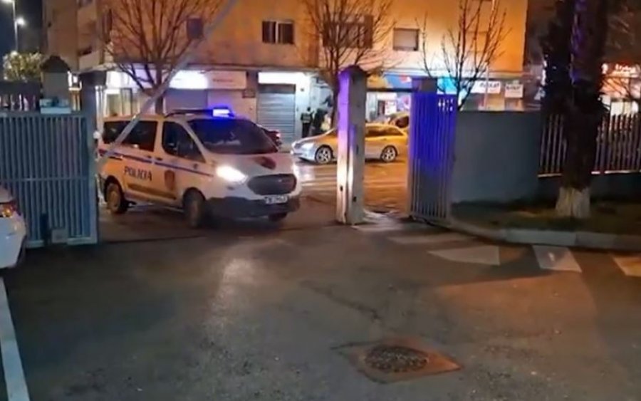 Vrasje në Rrogozhinë, 25-vjeçari godet me thikë fqinjin