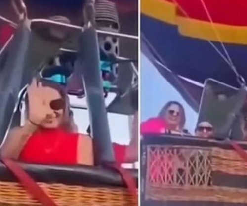 Balona me ajër të nxehtë përfshihet nga flakët, tetë persona vdesin në Brazil