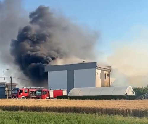 Përfshihet nga zjarri një shtëpi në Vragoli të Fushë-Kosovës, zjarrfikësit në vendngjarje