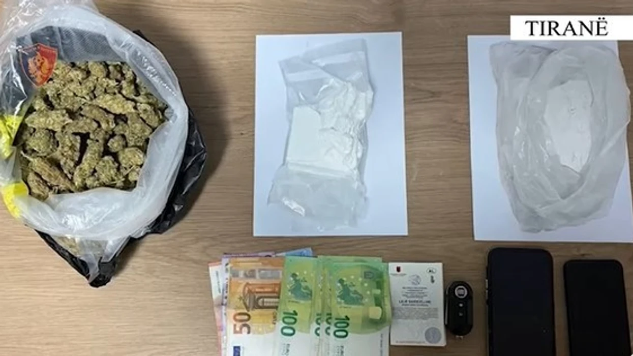 Arrestohet 35-vjeçari në Tiranë - i sekuestrohen kokainë, kanabis e para 