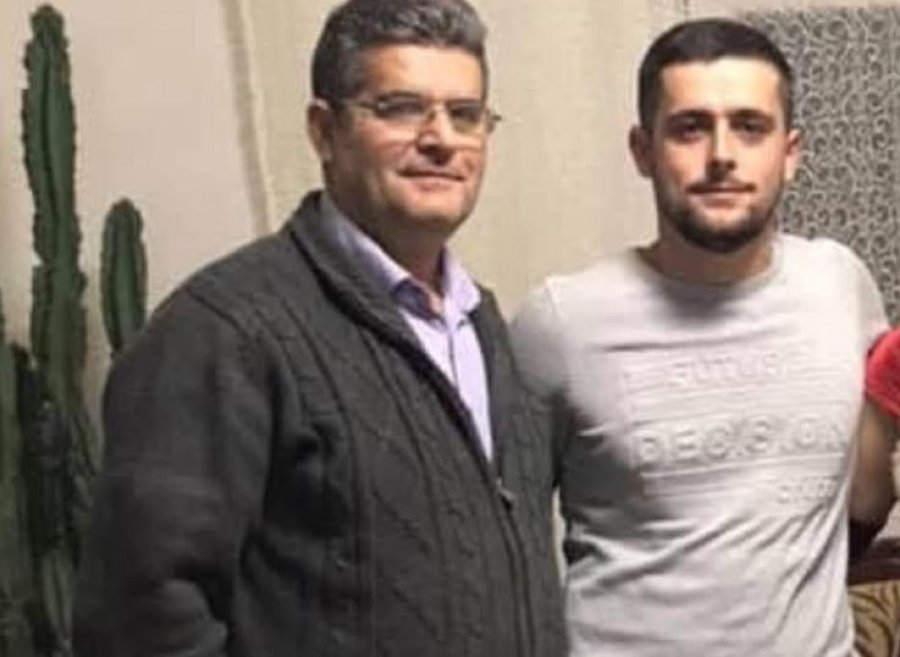 Po pastronin veturën në oborrin e shtëpisë, detaje nga tragjedia në Deçan ku vdiqën babë e bir