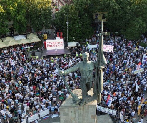 Kosova në qendër të protestës antiqeveritare në Kralevë të Serbisë