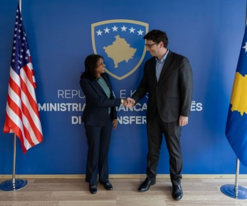 Prattipati dhe Murati diskutuan rritjen e investimeve në Kosovë