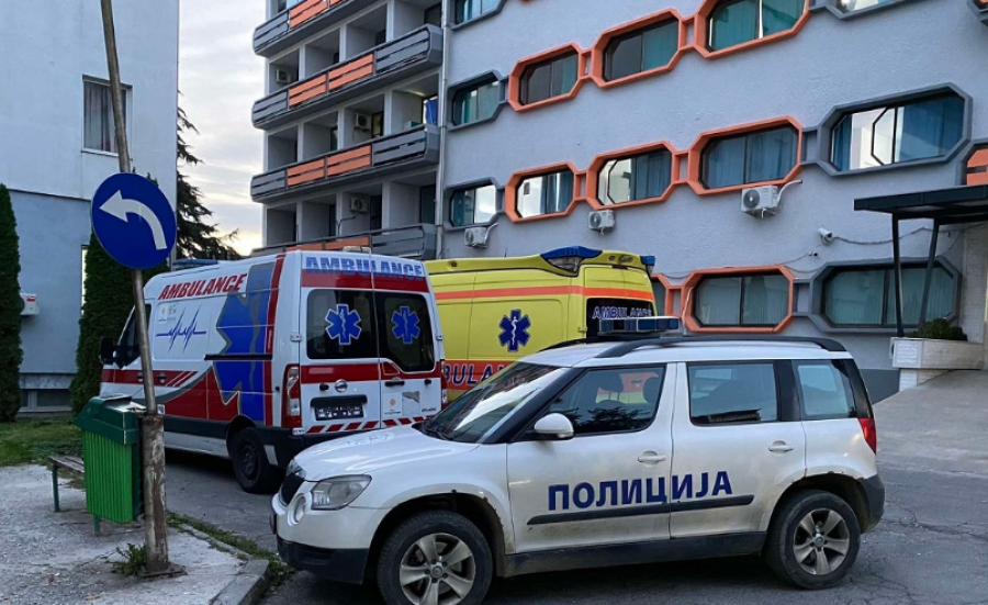 Humb jetën një 10-vjeçar në Tetovë, ra nga ballkoni i banesës