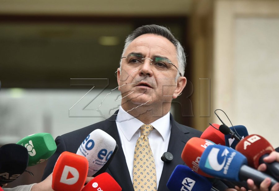 Tahiri: Qysh ka mundësi Kosova me ardh në këtë ditë?, s’ka as kandidat e as seancë për president
