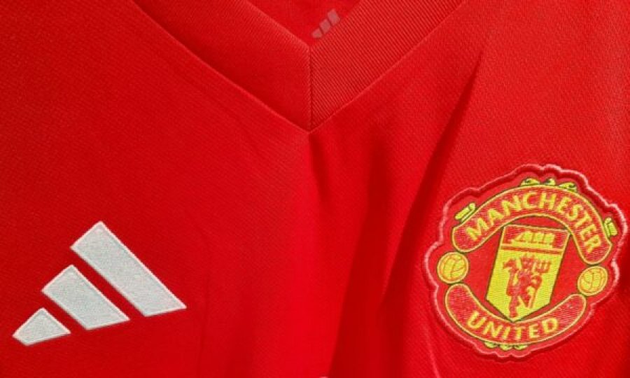 Fyerje homofobe ndaj kundërshtarit, futbollisti i Man Utd suspendohet me gjashtë ndeshje