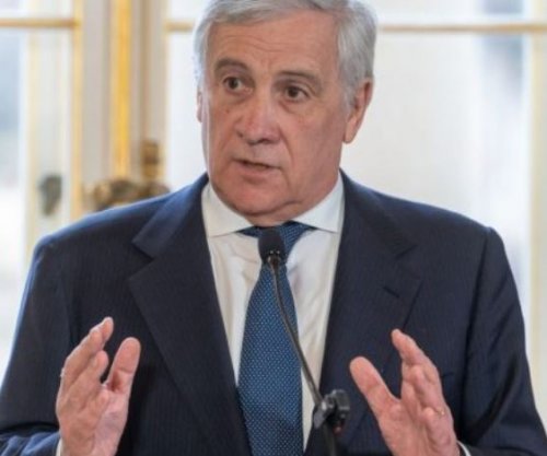 Italia mbyll ambasadën në Teheran