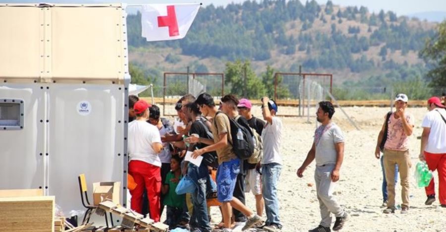 Agjencia e OKB-së për refugjatët: Mbi 330 mijë persona janë zhvendosur nga luftimet në Lindjen e Mesme 