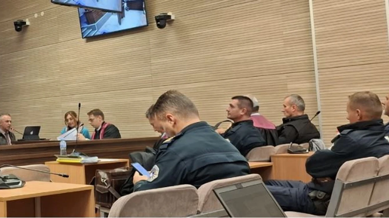 Gjykimi ndaj Kostiq e Miloviq, prokurorja: U kryen vrasje, djegie të kufomave e kërkoheshin përkrahësit e UÇK-së