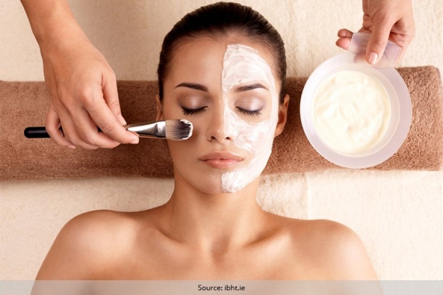 Pastroni fytyrën çdo ditë me uthull molle, rezultate fenomenale