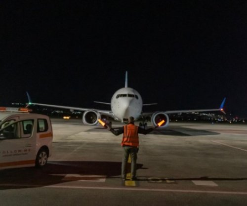 Situata në Lindjen e Mesme, 11 kosovarë të evakuuar nga Dubai arrijnë në Aeroportin e Shkupit