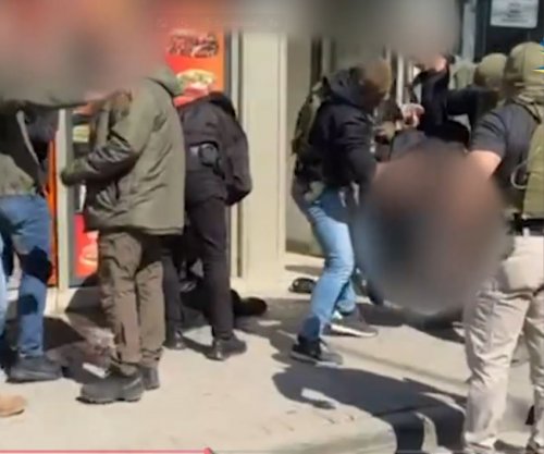 Arrestohen dy fajdexhinj në Prizren, tentuan t’i marrin viktimës shtëpinë dhe dy lokale në vlerë një milion euro