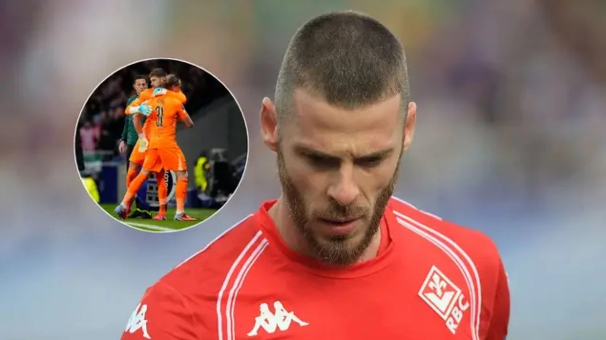 U zëvendësua pas vetëm 17 minutash lojë, De Gea i del në mbrojtje portierit të Tottenhamit