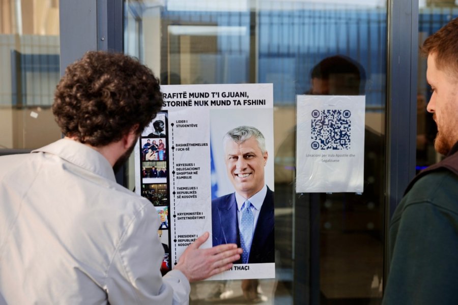 Rinia e PDK-së me aksion para MPJD-së: Fotografitë mund t’i gjuani, por historinë nuk mund ta fshini