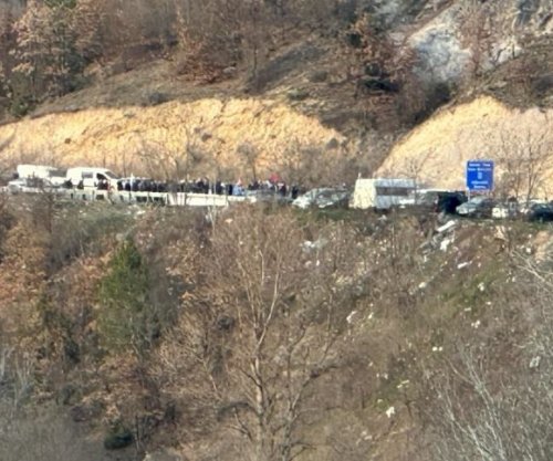 Përfundon protesta e serbëve, nis qarkullimi i automjeteve në Jarinjë