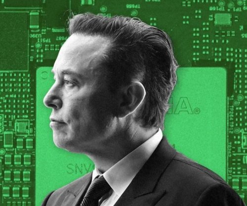 Tesla gati të nisë prodhimin e çipave me Al, njofton Elon Musk