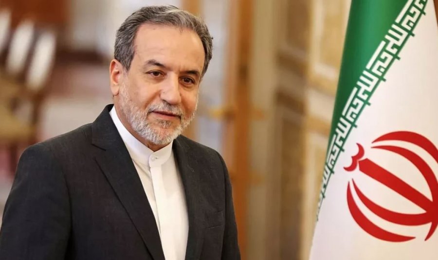 Udhëheqësi iranian është gjallë e mirë, thotë ministri i Jashtëm