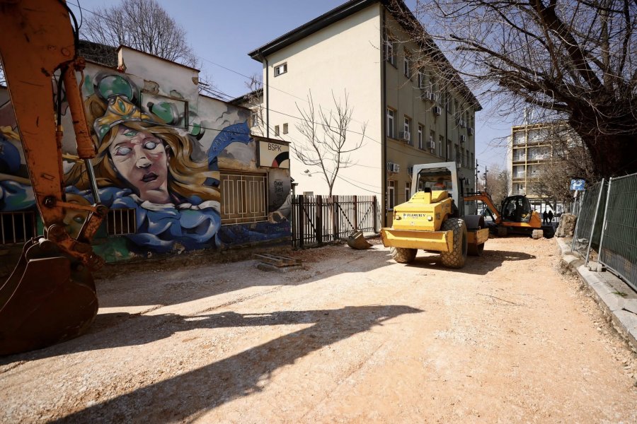 Rifillojnë punimet në rrugën “Qamil Hoxha” në Prishtinë