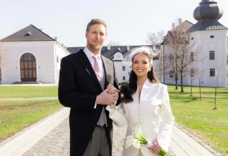 Princ Leka martohet me Blerta Celibashin