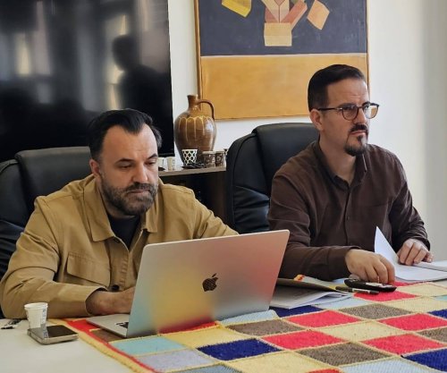 Shfaqja “Pylli” nis provat në Teatrin e Prizrenit