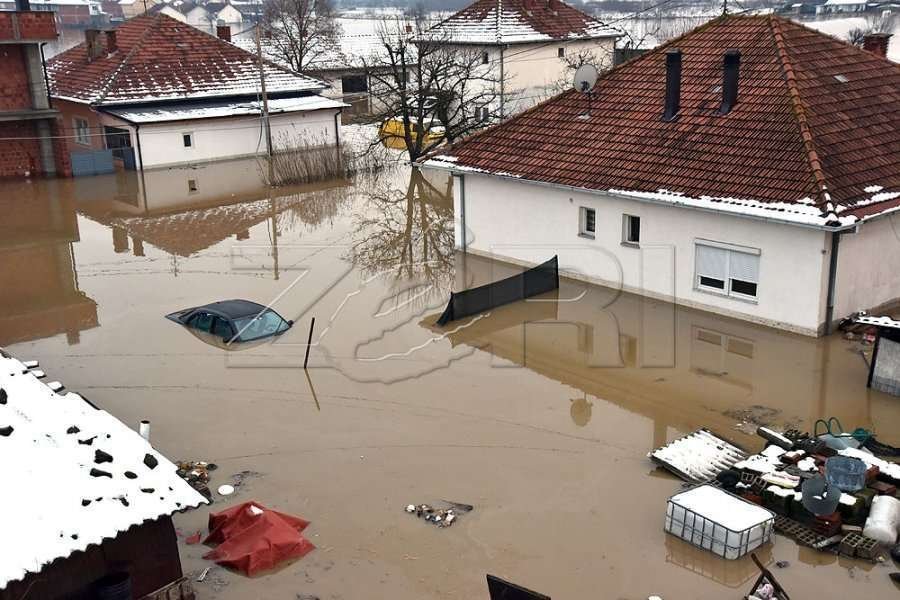 Mbi 7 milionë euro vlera e dëmeve të shkaktuara nga vërshimet, Qeveria hesht