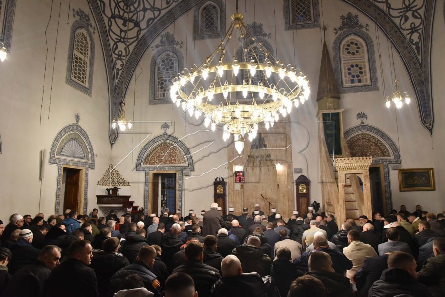 Haradinaj për festën e Bajramit: Sa më shumë paqe e solidaritet