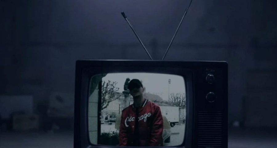 Getinjo publikon këngën e re “AND” [video]