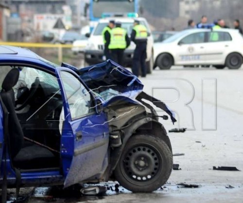 Brenda 24 orëve të fundit ndodhën 42 aksidente në trafik, Policia shqiptoi 807 dënime