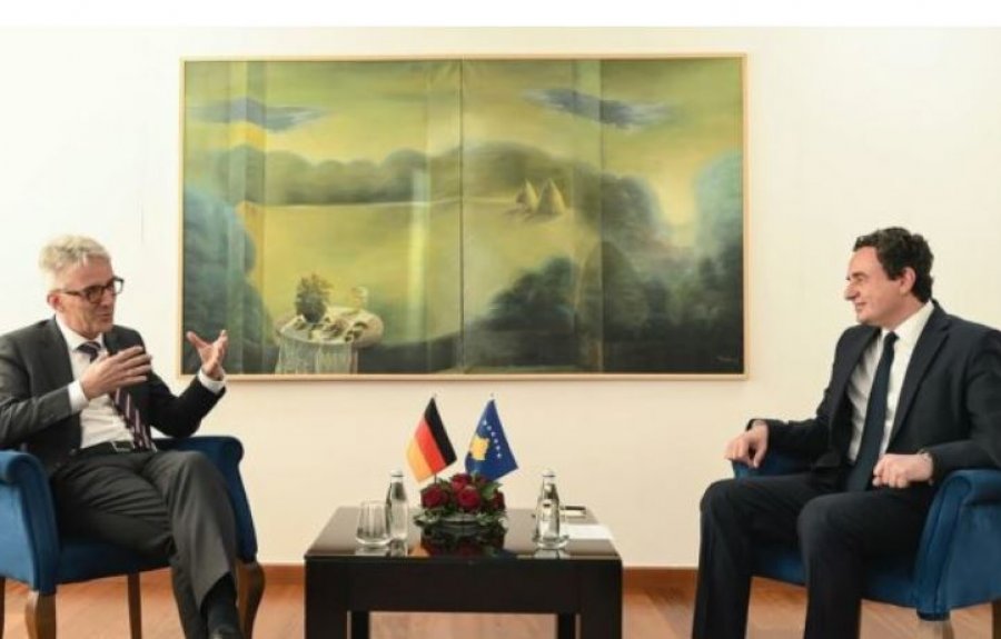 Ambasadori gjerman: I kemi thënë Kurtit se do ta çmonim shumë nëse do të ketë ndonjë sinjal pozitiv drejt Asociacionit