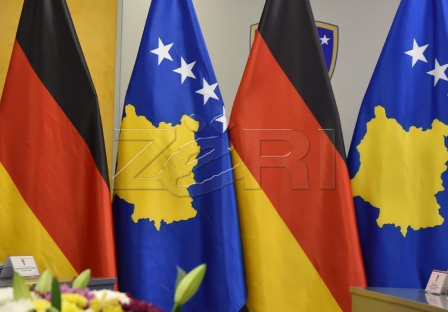 Rudolph: Kosovës i duhen institucione stabile për agjendën evropiane