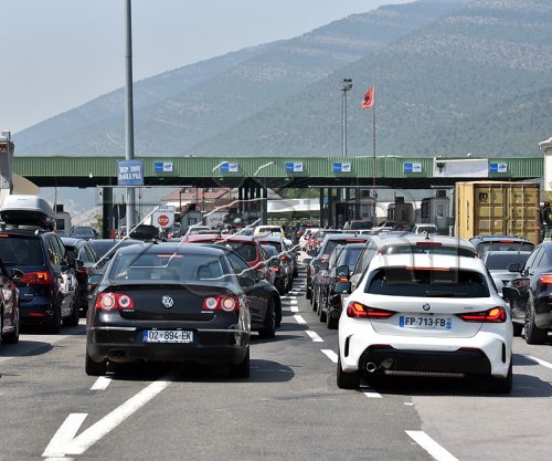 Deri në 1 orë pritjet për të dalë nga Kosova
