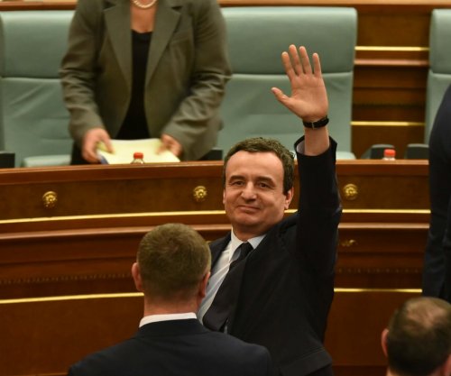 Albin Kurti feston ditëlindjen