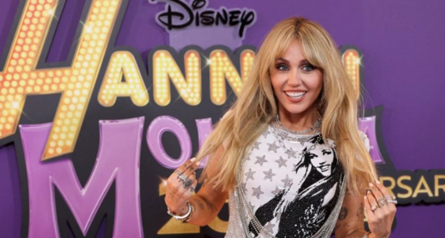 Miley Cyrus dhe yjet e tjerë festojnë 20-vjetorin e “Hannah Montana”