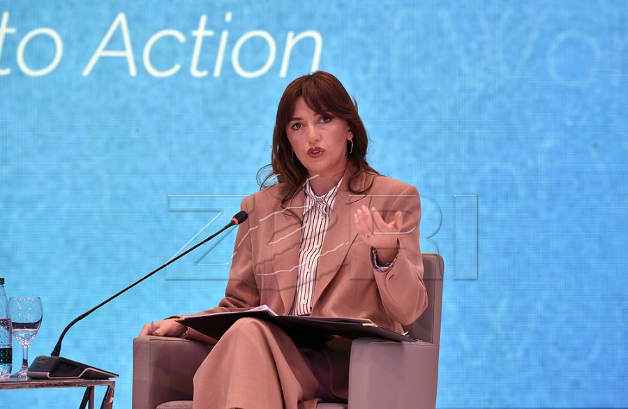 Haxhiu thotë se duhet të rishikohet Ligji për zgjedhjet lokale, për t’i përfshirë më shumë gratë