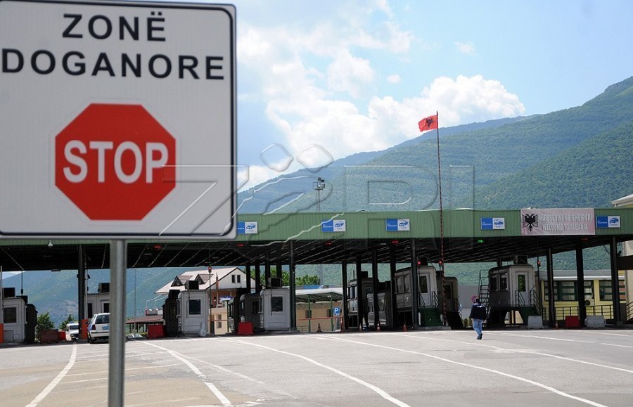 Tre të arrestuar në Morinë tek dilnin nga Kosova, dy në kërkim ndërkombëtar