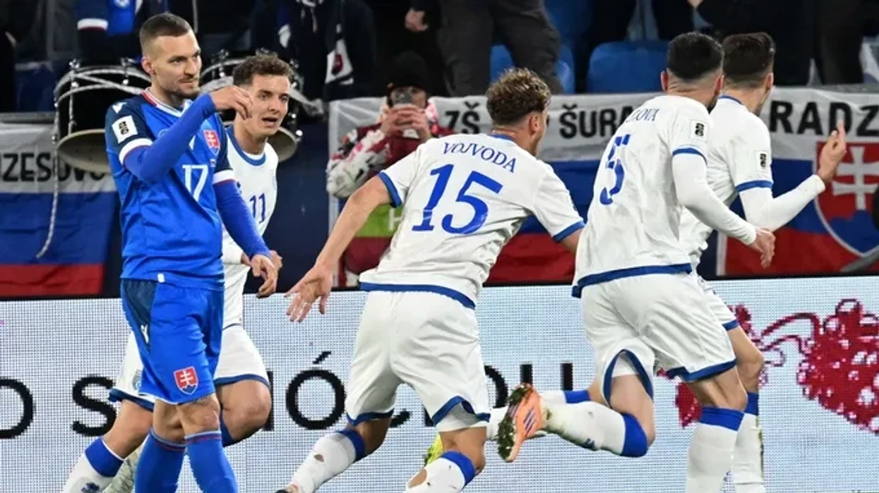 Faqja zyrtare e FIFA-s shkruan për Kosovën: Vetëm edhe një hap për Kosovën