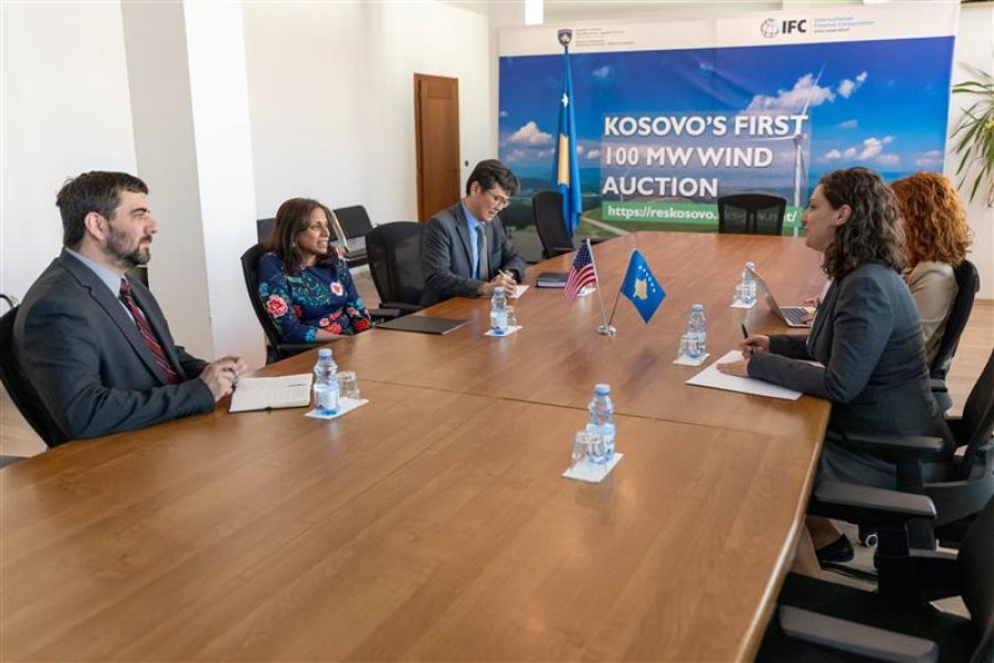 SHBA-ja dhe Kosova bisedojnë për zgjerimin e mundësive në fushën e energjisë dhe minierave