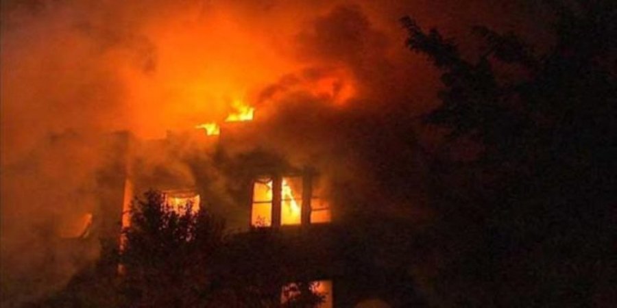 Përshihet nga zjarri një barnatore në Ferizaj