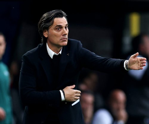 Përzgjedhësi i Turqisë përballet me presione lidhur me formacionin që do të luajë ndaj Kosovës